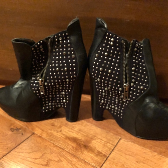 Sam Eldeman S-Zoyla Bootie - Picture 2 of 3